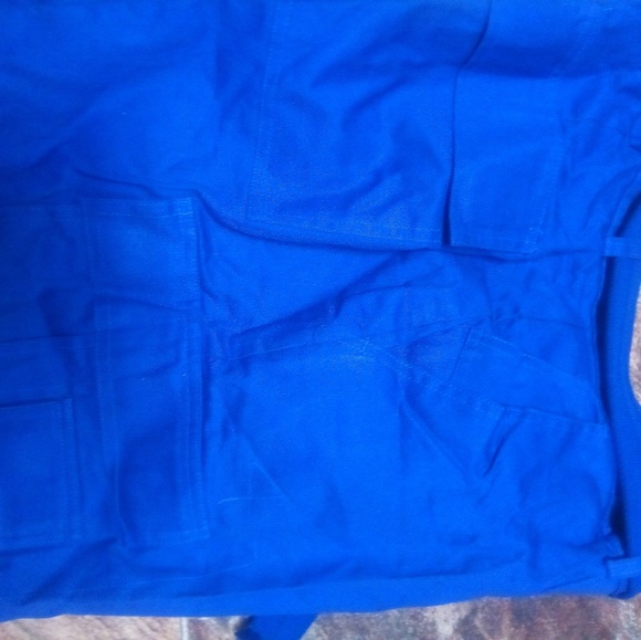 Shorts - Picture 2 of 5